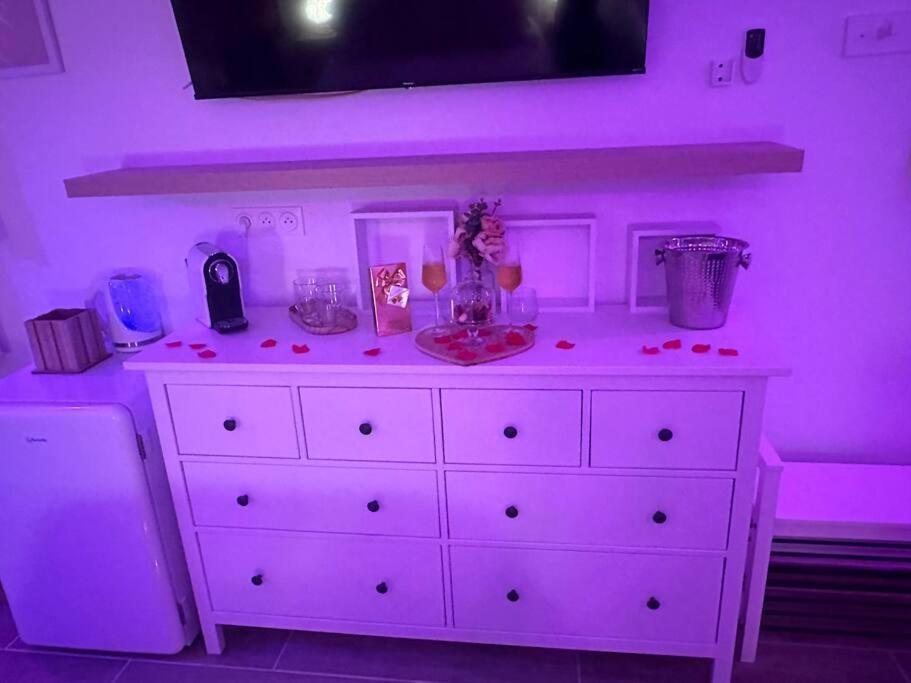 ליס Love Room. Une Bulle D Evasion. מראה חיצוני תמונה